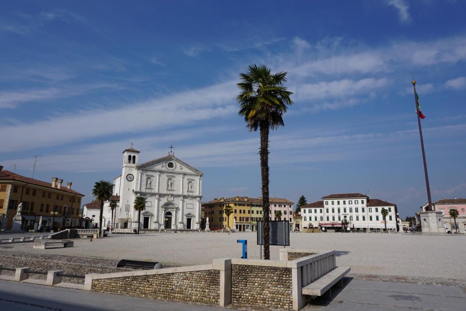 Zi Bitta - Guest House Palmanova Bagian luar foto
